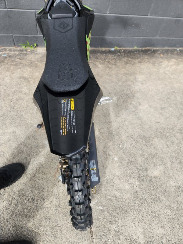 2025 Surron HYPER BEE GREEN