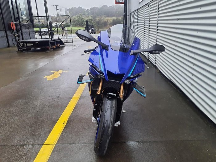 2026 Yamaha YZF-R1 R1 Blue