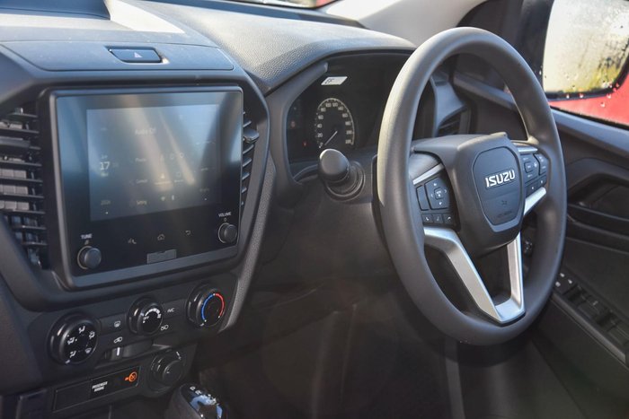 2026 Isuzu D-MAX SX