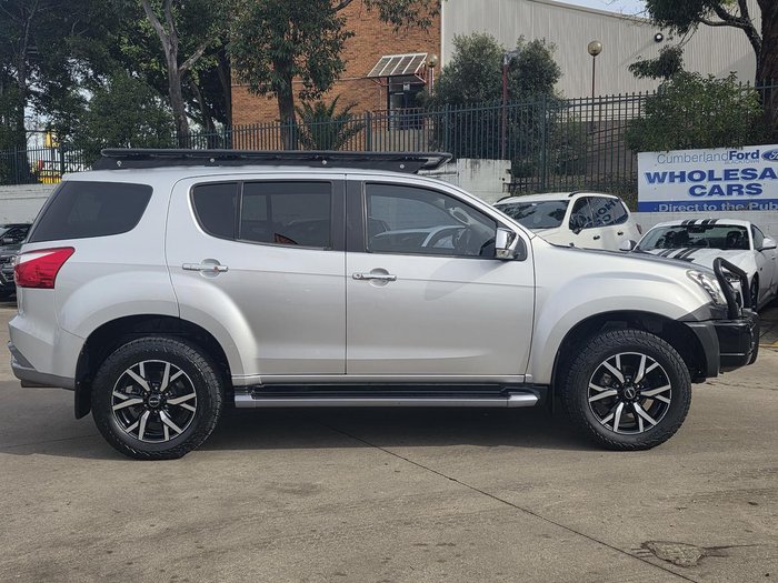 2021 Isuzu MU-X LS-U