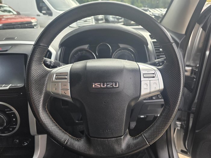 2021 Isuzu MU-X LS-U