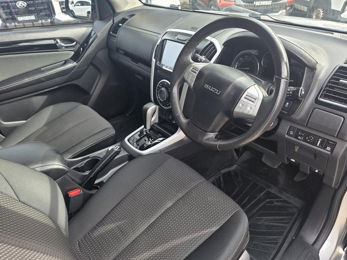 2021 Isuzu MU-X LS-U
