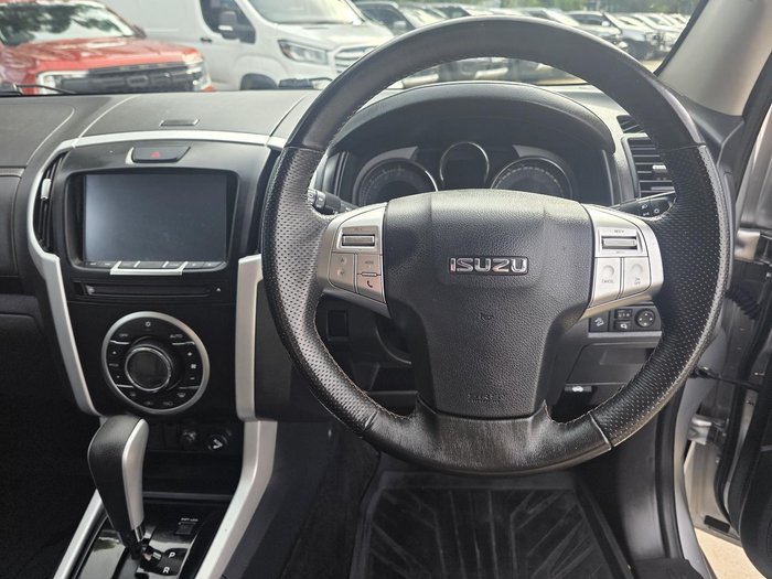 2021 Isuzu MU-X LS-U