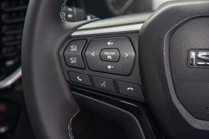 2026 Isuzu MU-X LS-T
