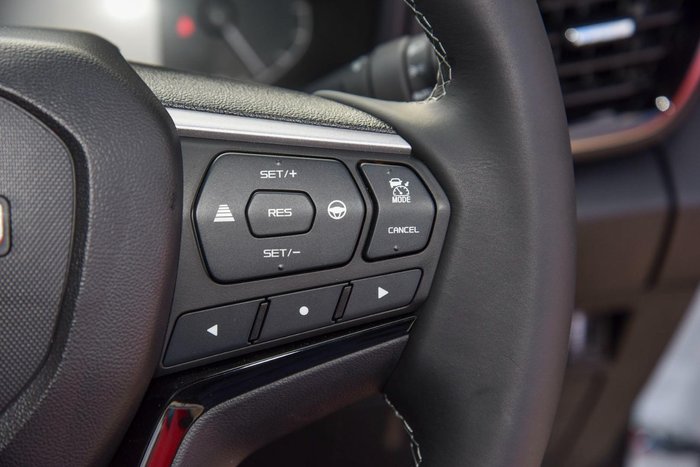 2026 Isuzu MU-X LS-T