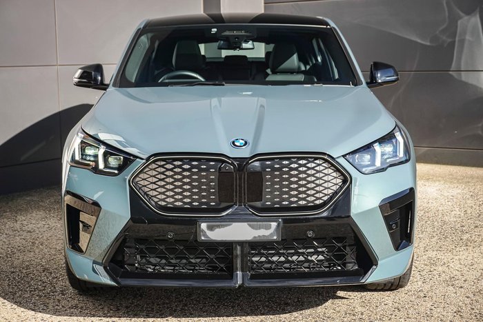 2025 BMW iX2 xDrive30 M Sport