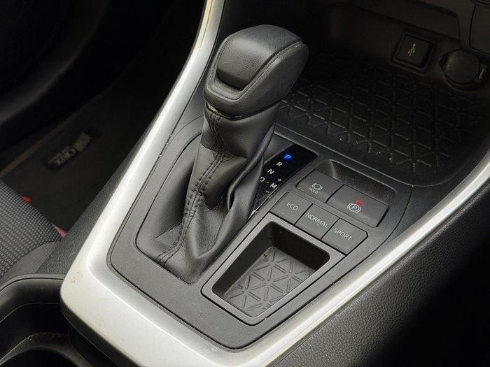 2020 Toyota RAV4 GX