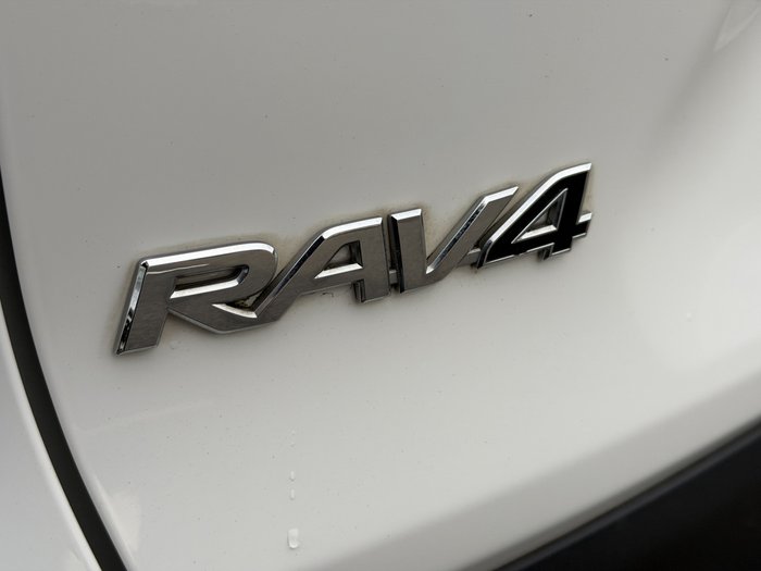 2020 Toyota RAV4 GX
