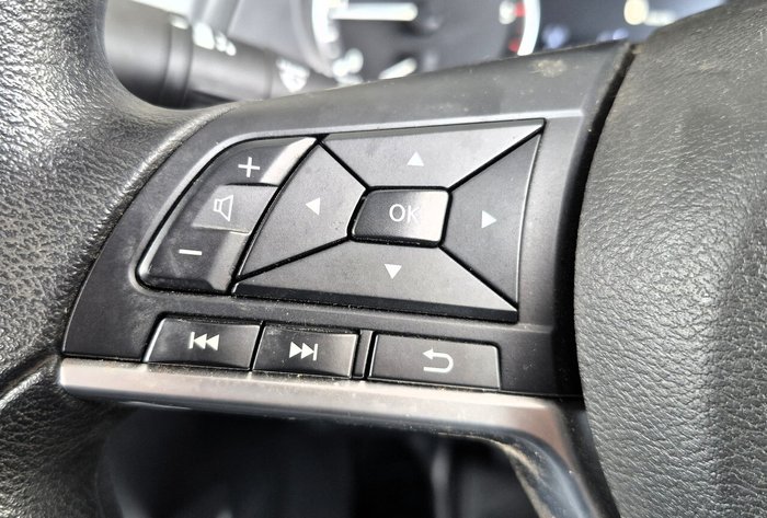 2023 Nissan Navara
