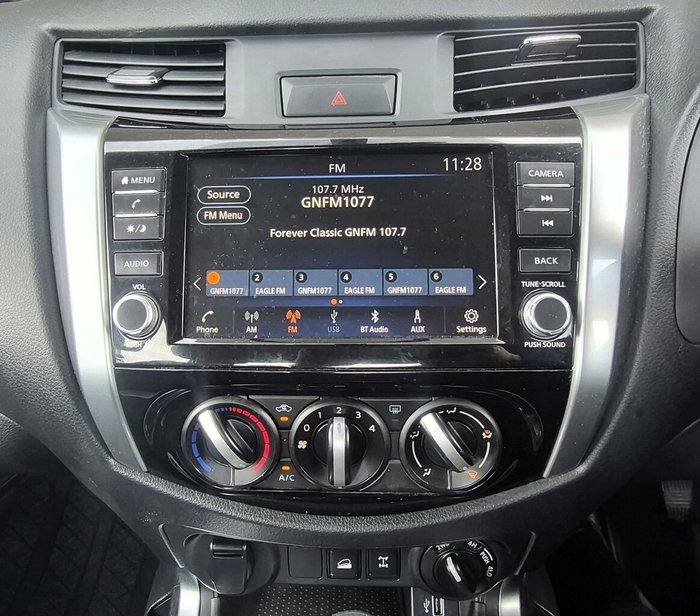 2023 Nissan Navara