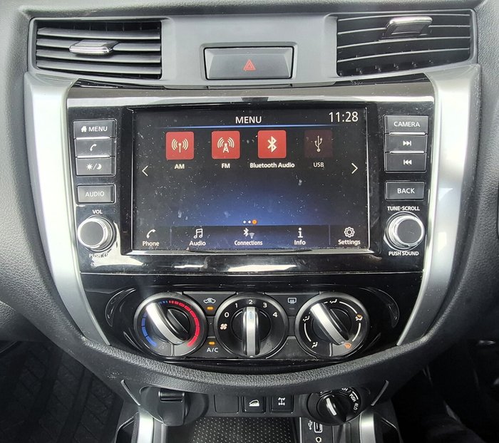 2023 Nissan Navara
