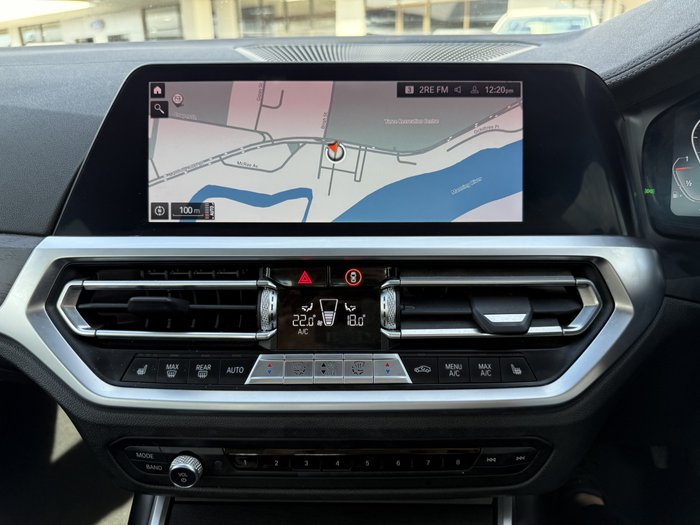 2019 BMW 3 Series 330i Luxury Line