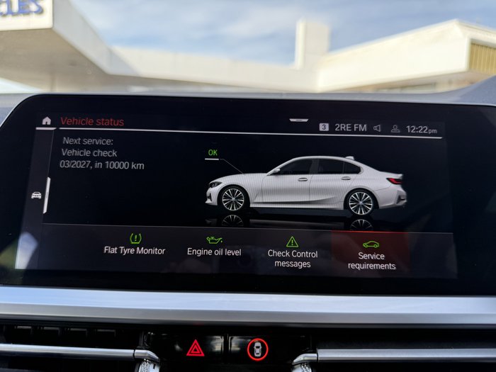 2019 BMW 3 Series 330i Luxury Line