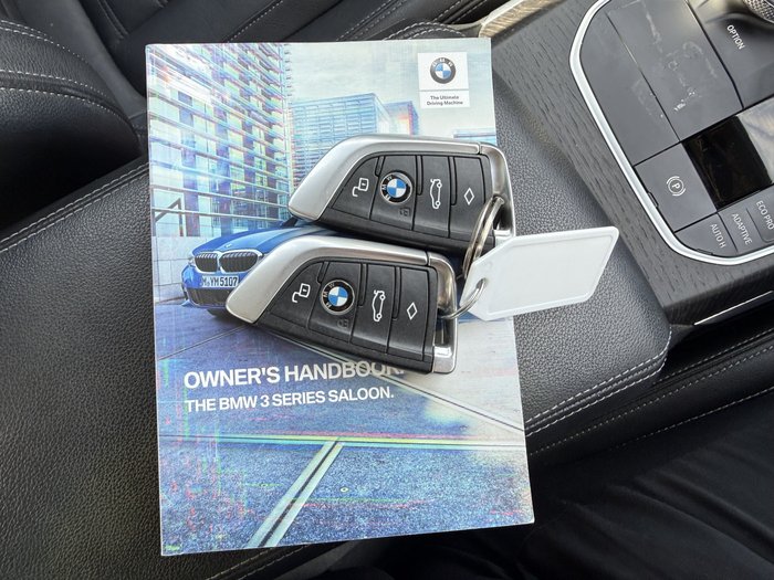 2019 BMW 3 Series 330i Luxury Line