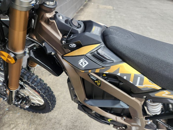 2026 Surron ULTRA BEE T BROWN