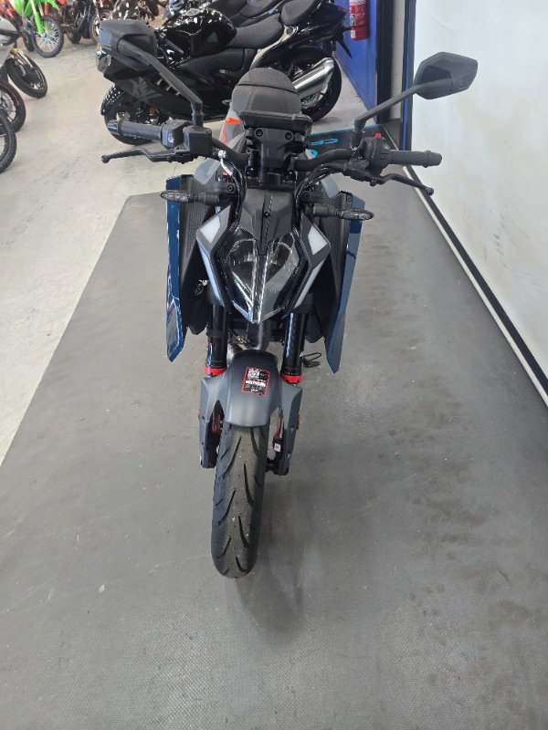 2025 Ktm 390 DUKE Orange