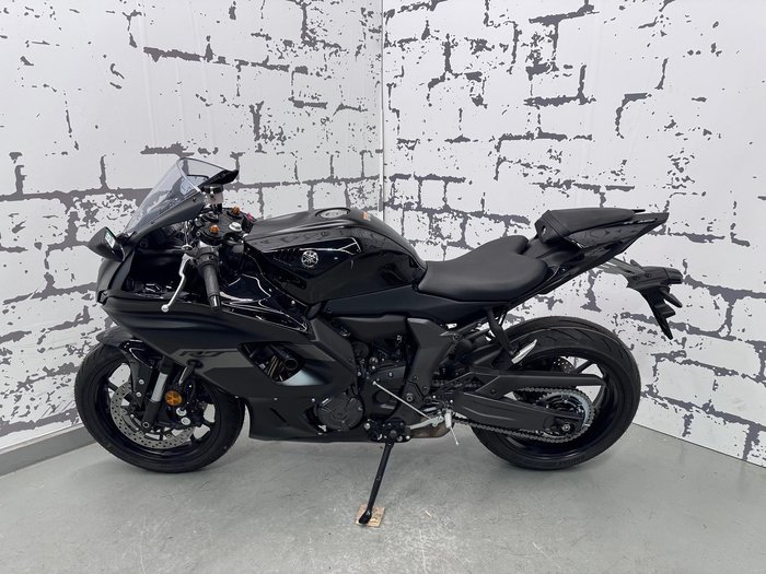 2025 Yamaha YZF-R7 HO YZF-R Black