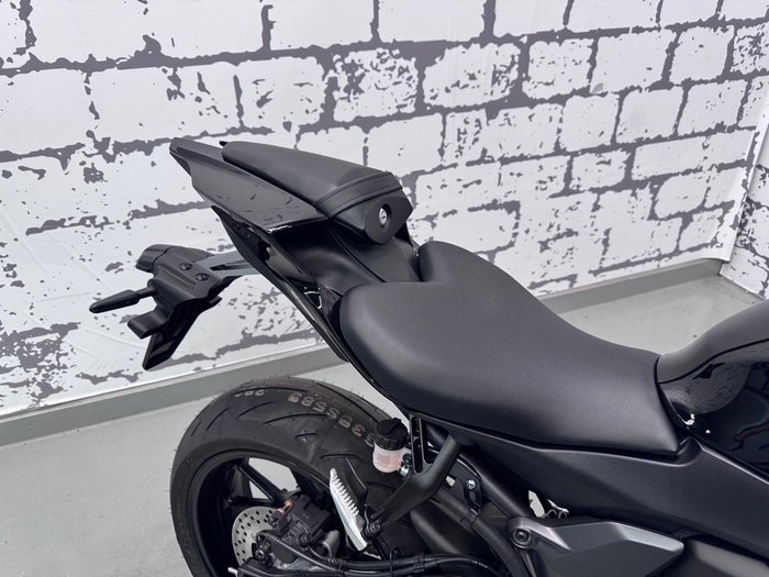 2025 Yamaha YZF-R7 HO YZF-R Black