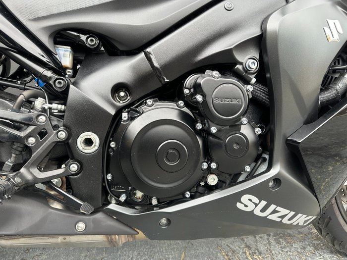 2021 Suzuki GSX-S1000F BLACK