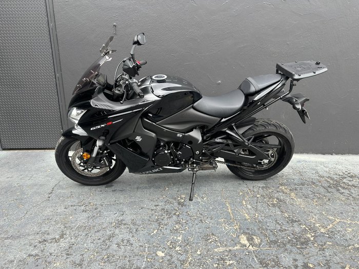 2021 Suzuki GSX-S1000F BLACK