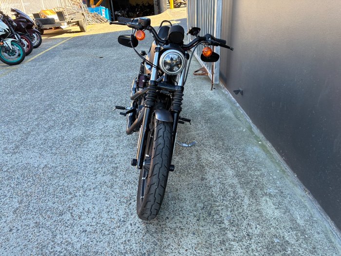2015 HARLEY-DAVIDSON XL883 IRON 883 BLACK
