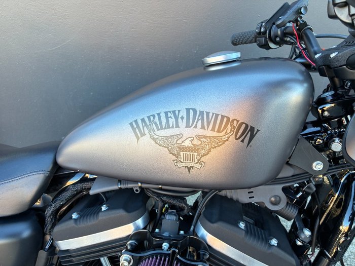 2015 HARLEY-DAVIDSON XL883 IRON 883 BLACK