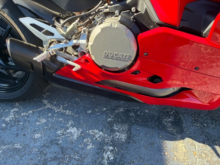 2021 Ducati PANIGALE V2 R