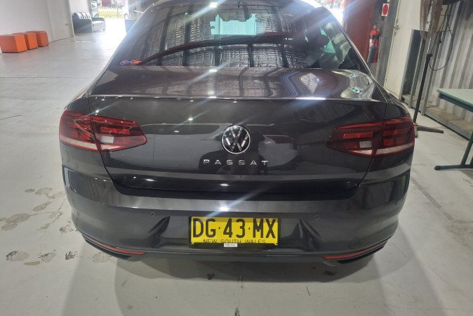 2022 VOLKSWAGEN PASSAT 140TSI BUSINESS