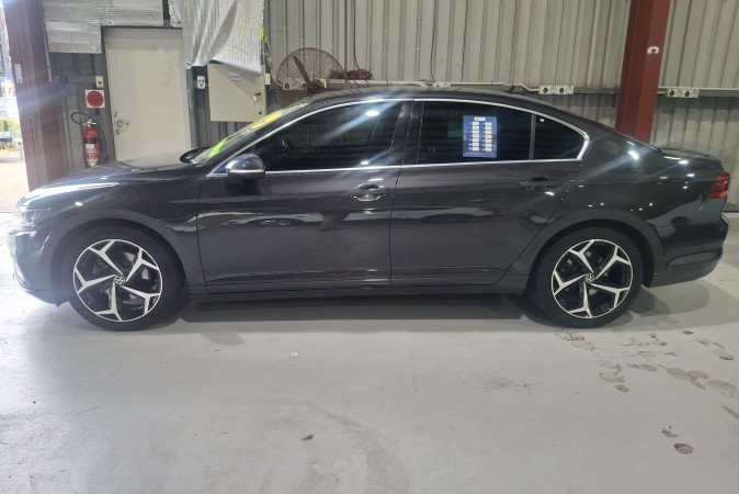2022 VOLKSWAGEN PASSAT 140TSI BUSINESS