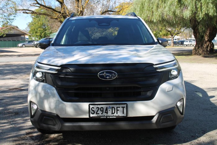 2025 Subaru Forester Hybrid