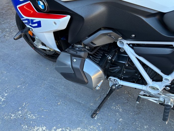 2024 BMW Motorrad R 1250 RS RED/WHITE
