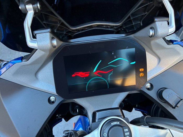 2024 BMW Motorrad R 1250 RS RED/WHITE