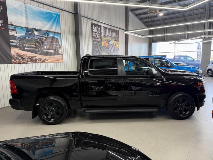 2026 RAM 1500 Express Black Edition Hurricane SO