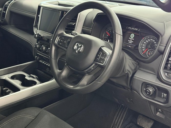 2026 RAM 1500 Express Black Edition Hurricane SO