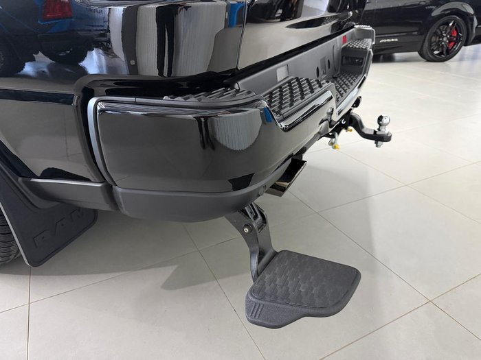2026 RAM 1500 Express Black Edition Hurricane SO