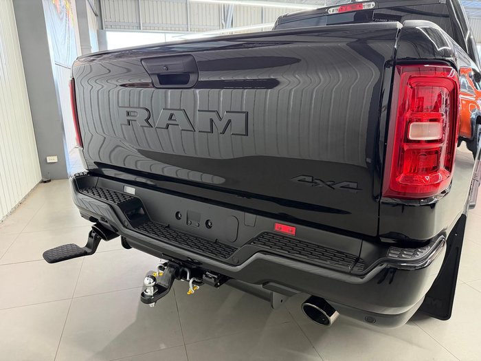 2026 RAM 1500 Express Black Edition Hurricane SO