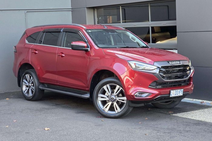 2023 Isuzu MU-X LS-T