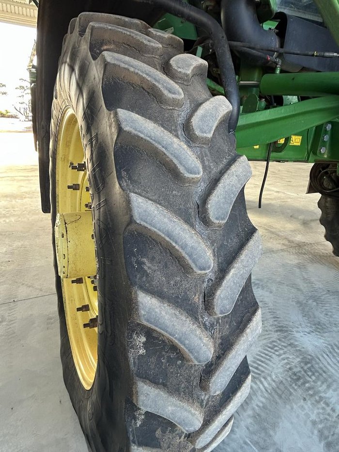 2015 John Deere R4045 Sp Sprayer