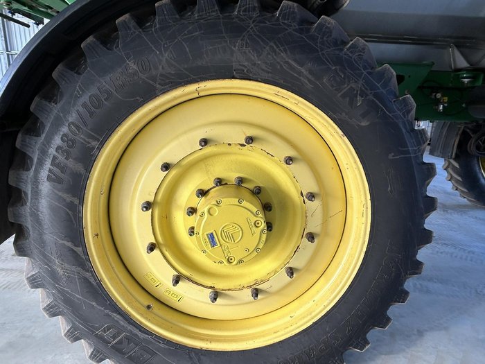 2015 John Deere R4045 Sp Sprayer