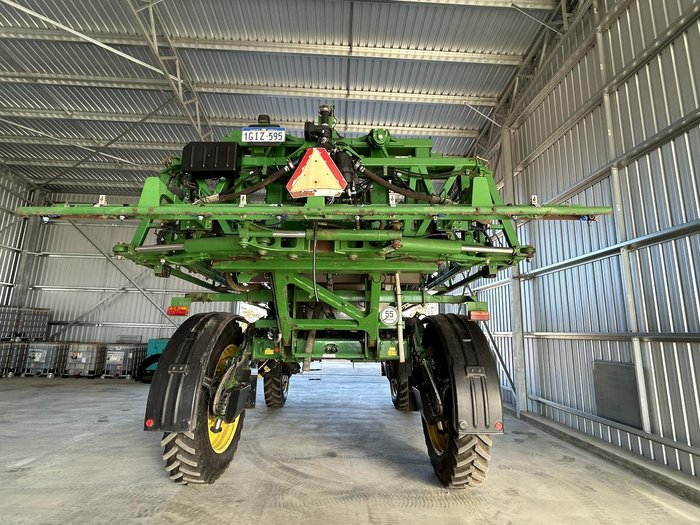 2015 John Deere R4045 Sp Sprayer