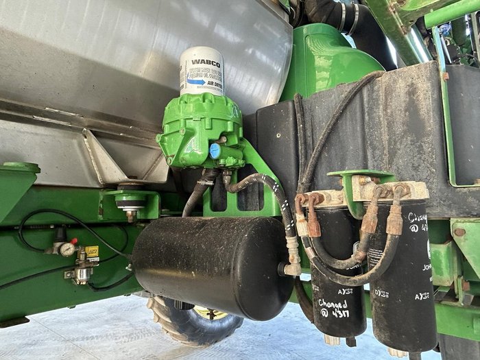 2015 John Deere R4045 Sp Sprayer