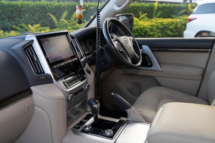 2019 Toyota Landcruiser Sahara