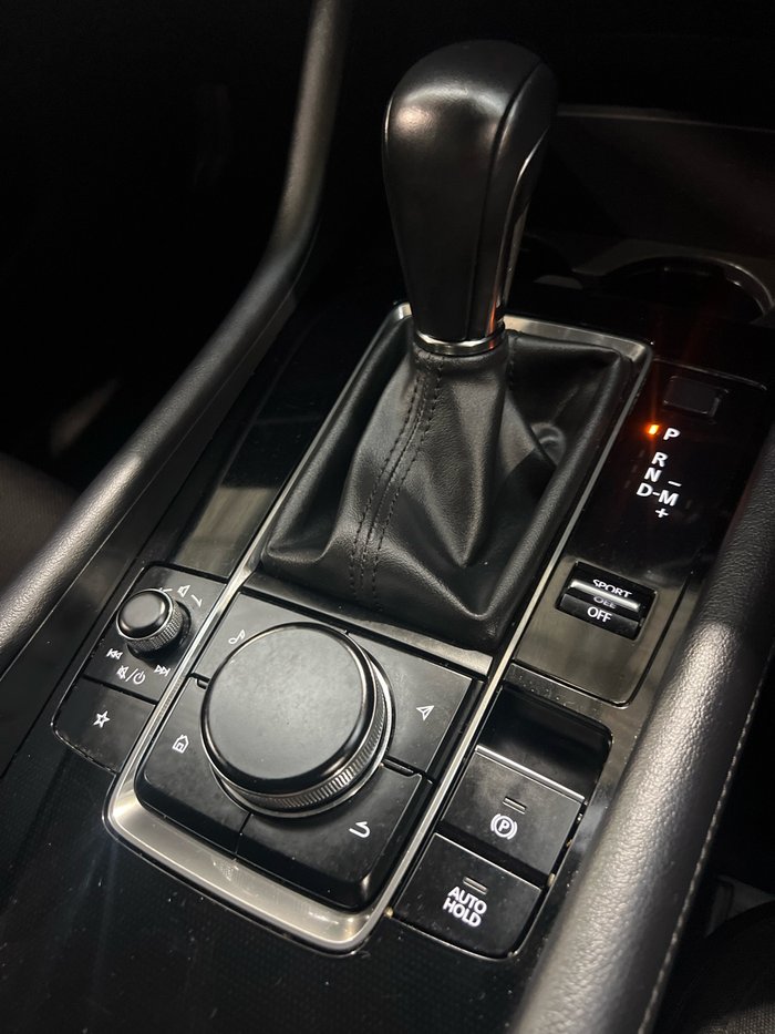 2021 Mazda 3 G20 Evolve