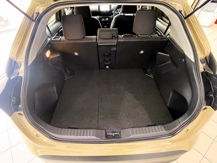 2024 Toyota Yaris Cross GX