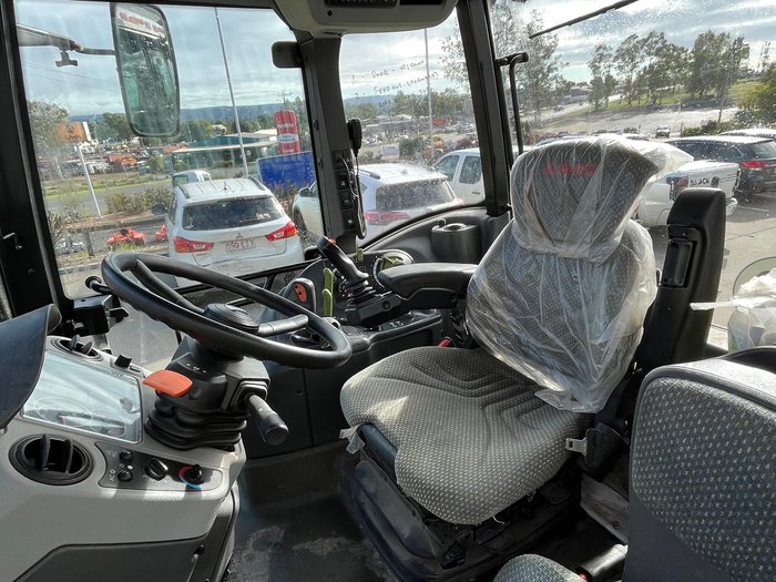 CLAAS Arion 430 Cab Tractor