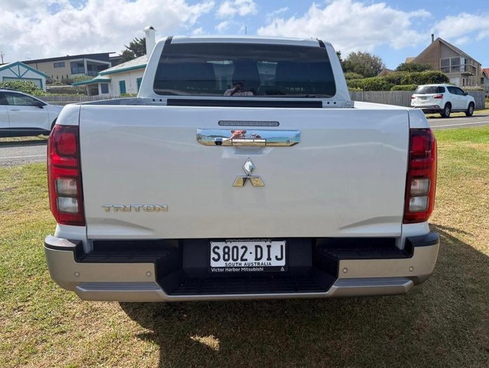 2025 Mitsubishi Triton GLS