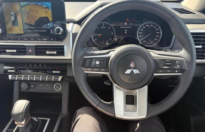 2025 Mitsubishi Triton GLS