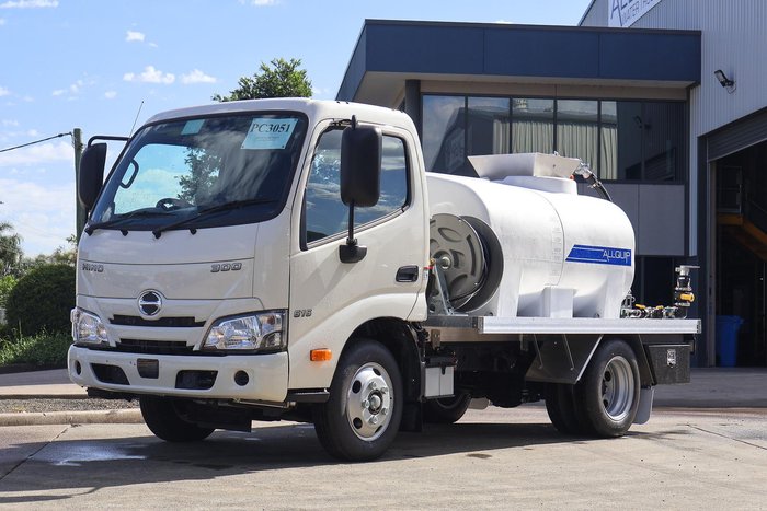 2025 Hino 300 Series