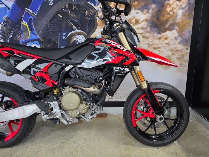 2025 DUCATI HYPERMOTARD MONO RVE RED