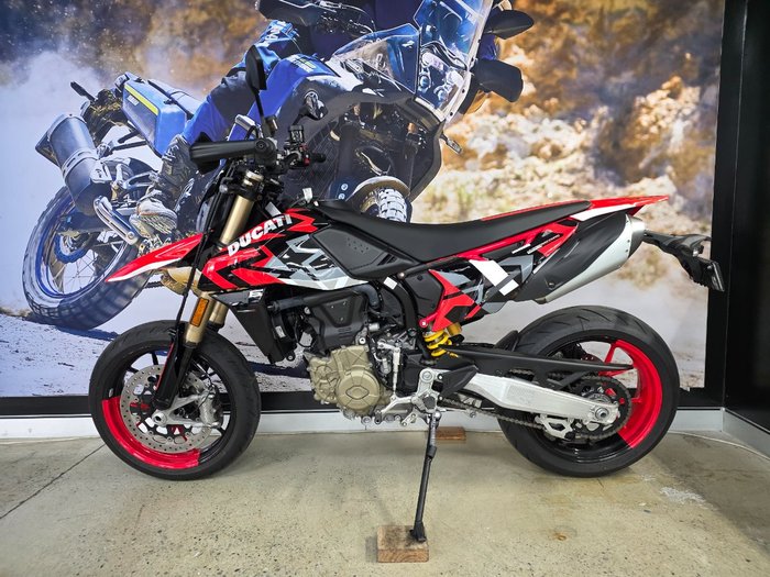 2025 DUCATI HYPERMOTARD MONO RVE RED